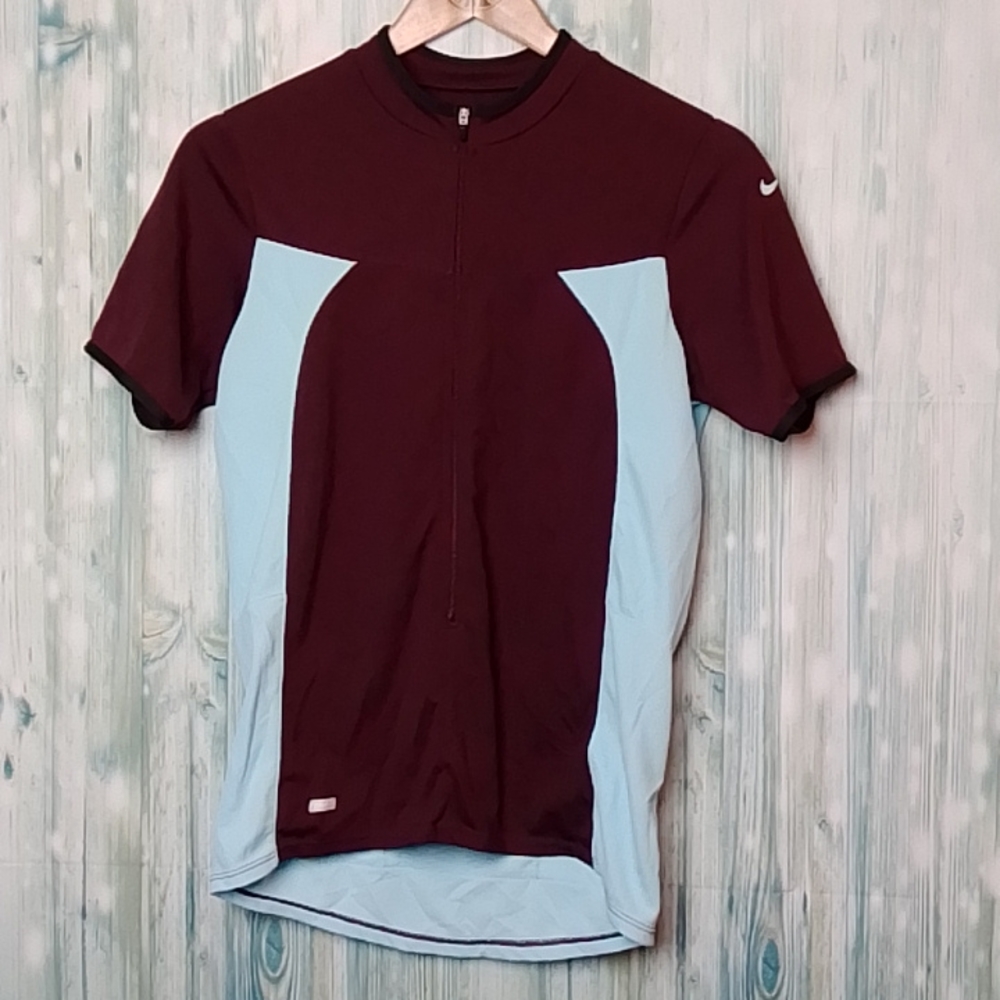 Nike DRI fit short sleeve cycling shirt eggplant and baby blue large